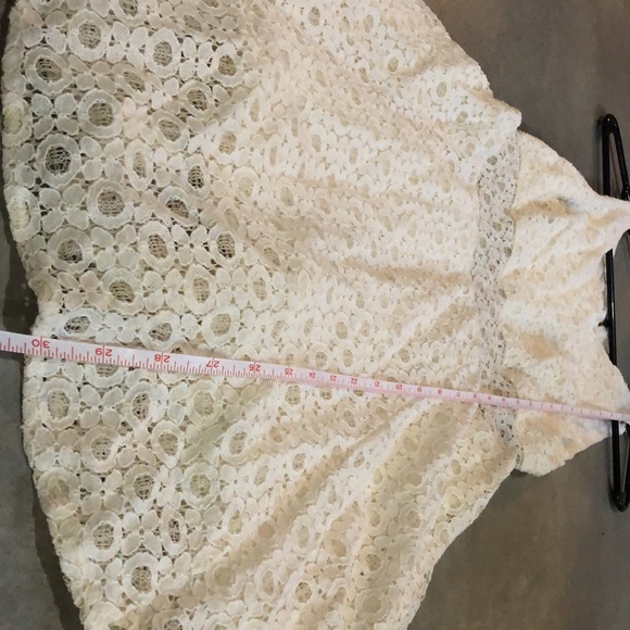 Cream/Ivory Lace Summer Dress - Picture 2 of 10